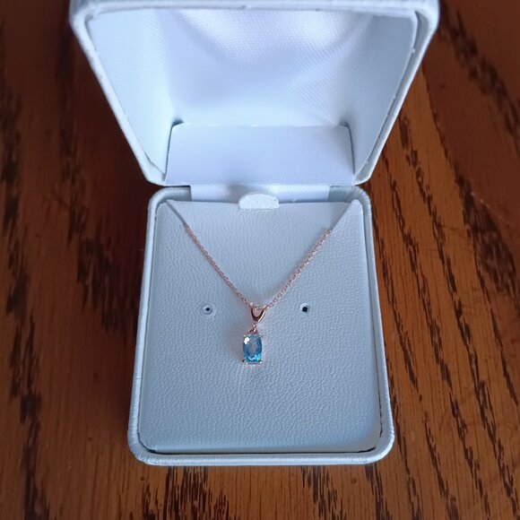 Le Vian® Pendant Necklace 3/8ct. tw. Ocean Blue Topaz in Strawberry Gold® - Picture 1 of 4